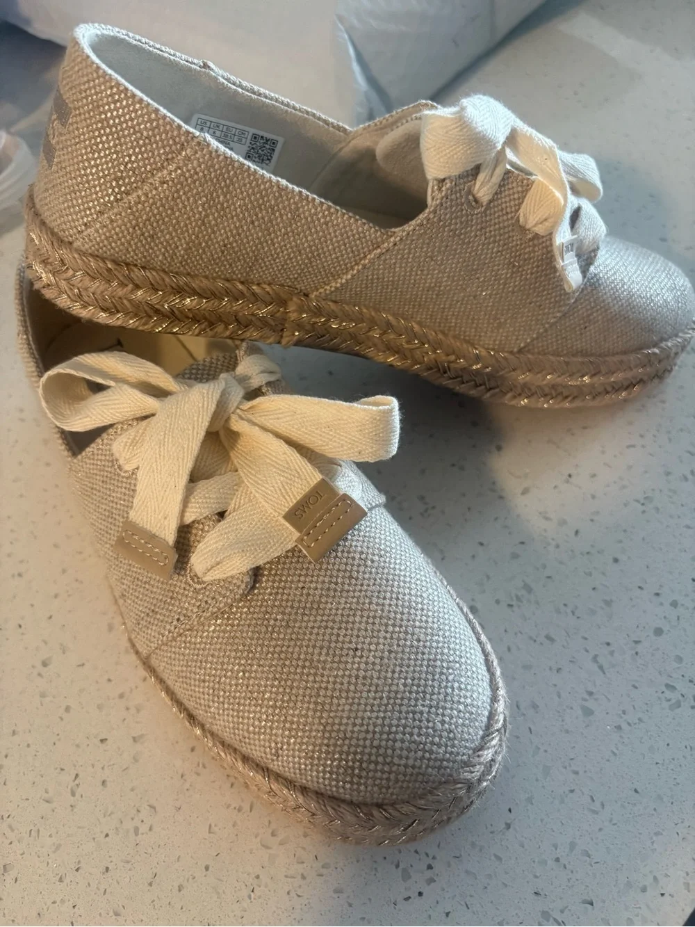 TOMS Champagne Cream Lace-Up Espadrille Platform Sneakers